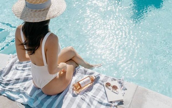 Séjour à Vias dans un camping avec piscine couverte
